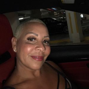 Meet your Posher, Norma